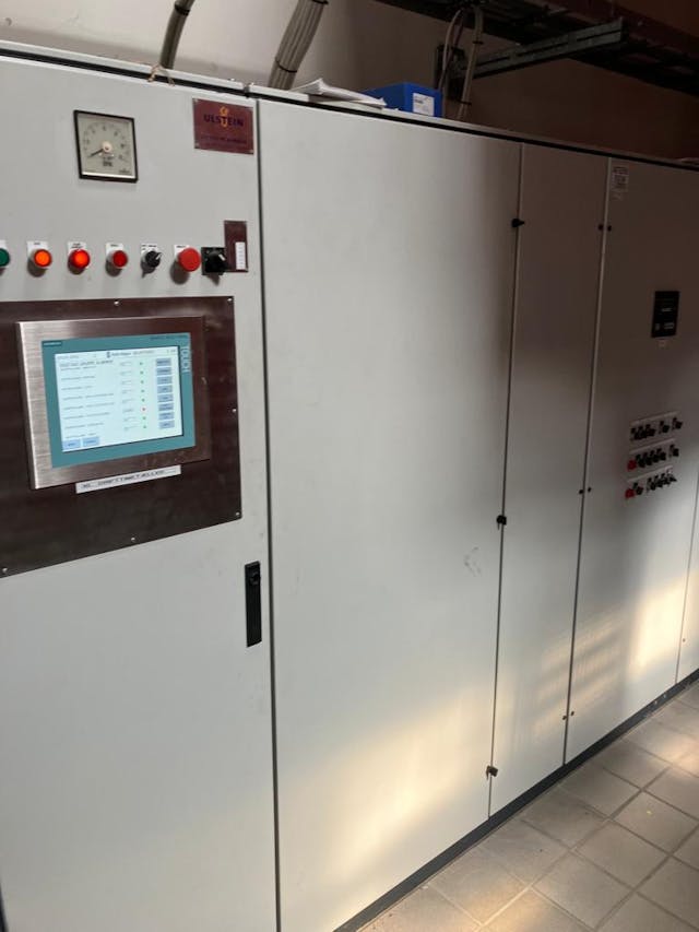 nullImage of Rolls Royce KVSG 18 G4 Natural Gas Generator Set showing control panel display - second hand gas generator for sale