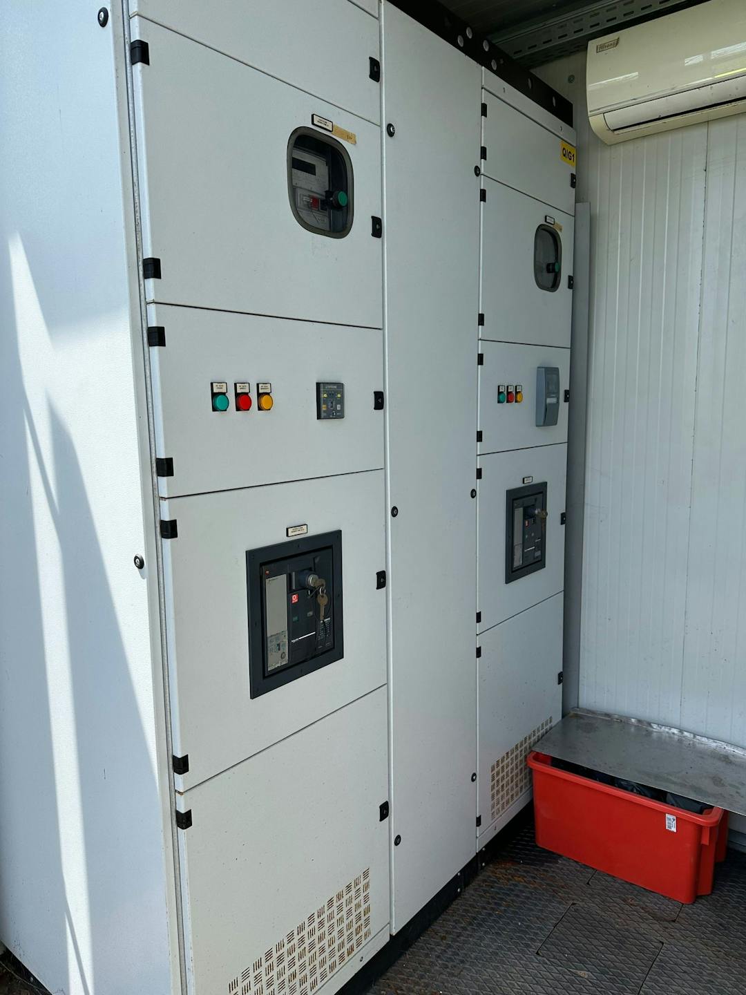nullPhoto of Guascor FGLD180 Natural Gas Generator Set with control panel doors - second hand generator for sale uk