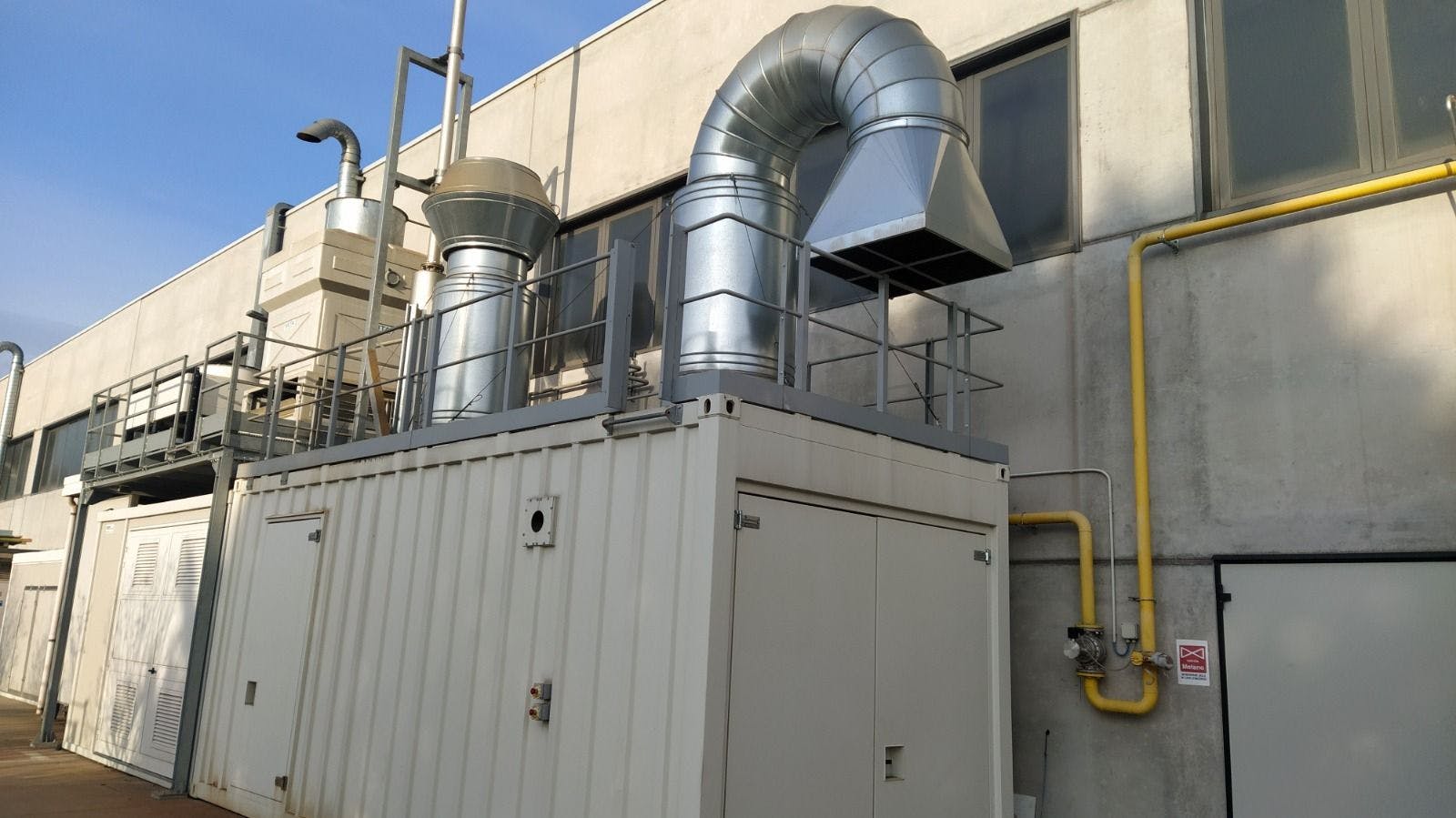 nullPhoto of 200 kW MAN Trigeneration plant complete containerised showing exterior of generator - combined heat and power 