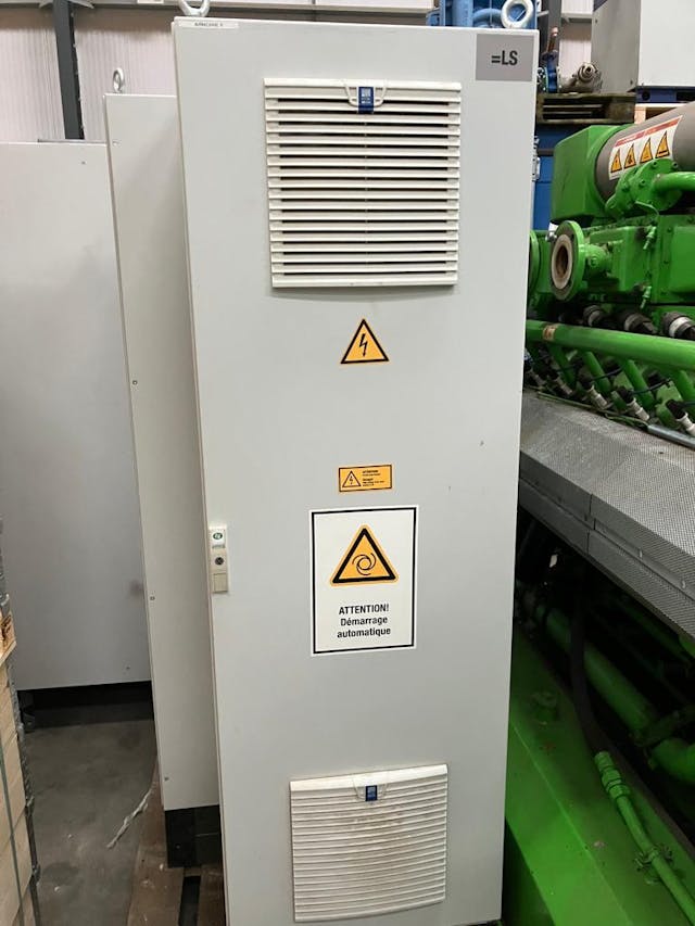 nullImage of 2G Agenitor 406 Complete Biogas Generator Set with door - industrial used generator for sale uk