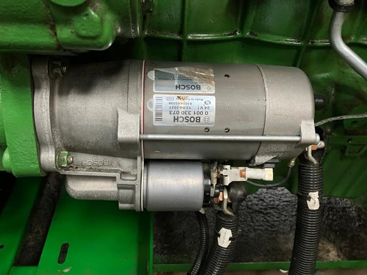 nullImage of 2G Agenitor 406 Complete Biogas Generator Set with heat island - preowned generator for sale uk